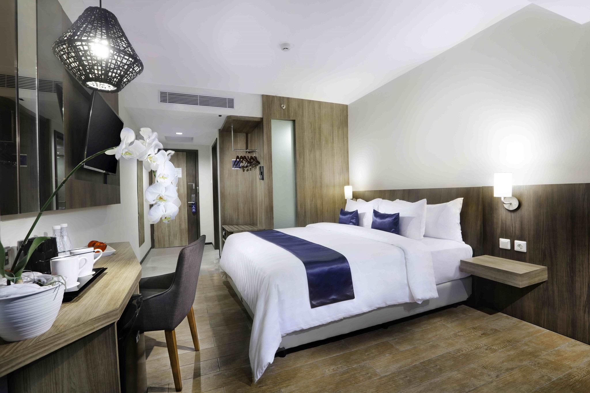 Aston Inn Pandanaran Семаранг Екстериор снимка